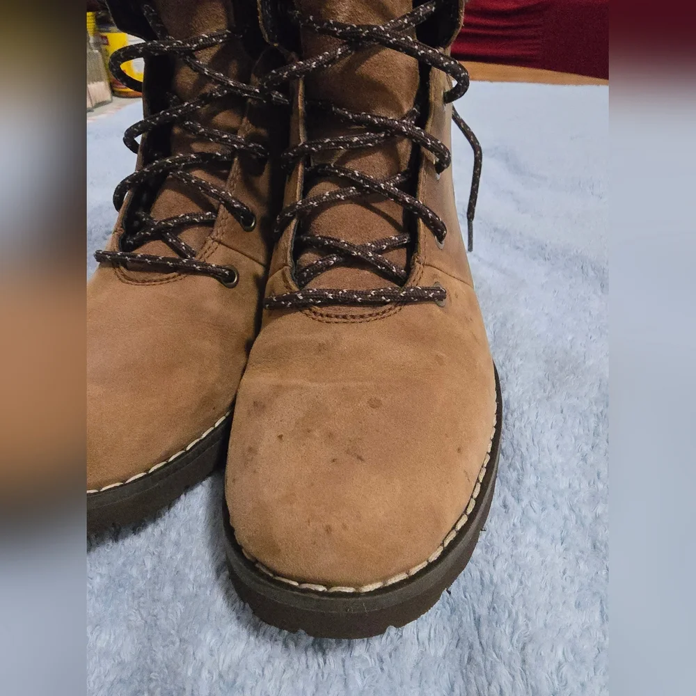 For Women The North Face Brown Lace Up Boots for Outdoor Adventures - Picture 13 of 15